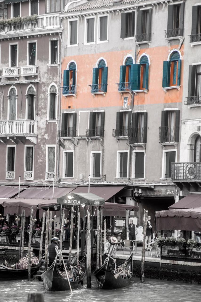 Magic Rialto